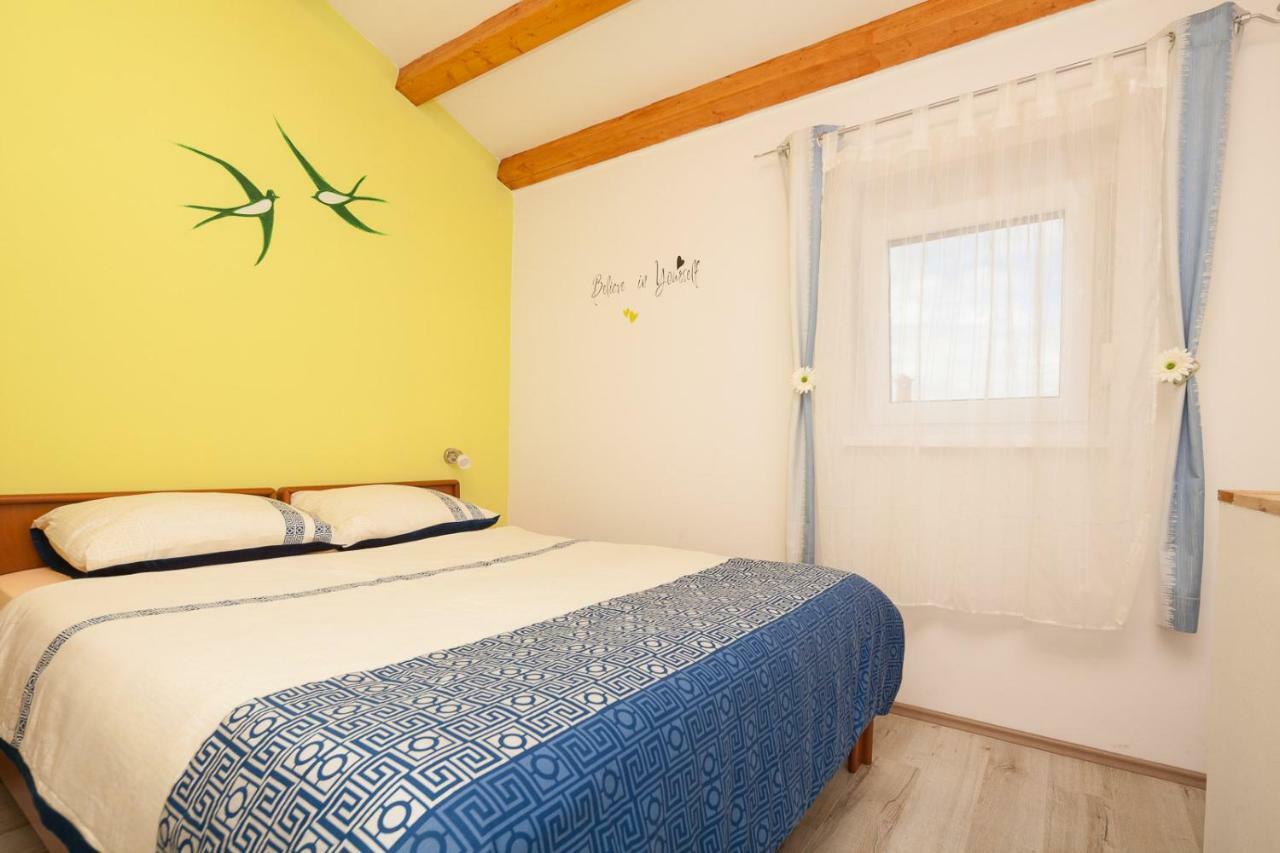 Miramare Διαμέρισμα Pomer Εξωτερικό φωτογραφία