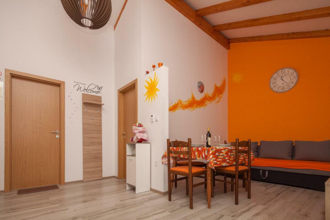 Miramare Διαμέρισμα Pomer Εξωτερικό φωτογραφία