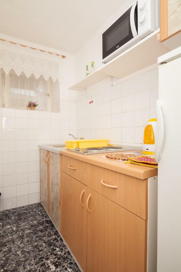 Miramare Διαμέρισμα Pomer Εξωτερικό φωτογραφία